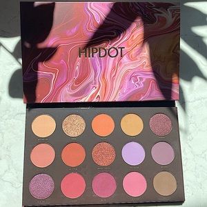 HIPDOT New Eyeshadow Palette ZION Discontinued
